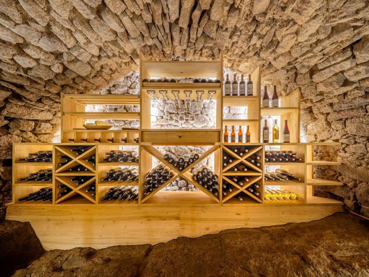 Gite Des Caves Secretes Tiffauges Eksteriør billede